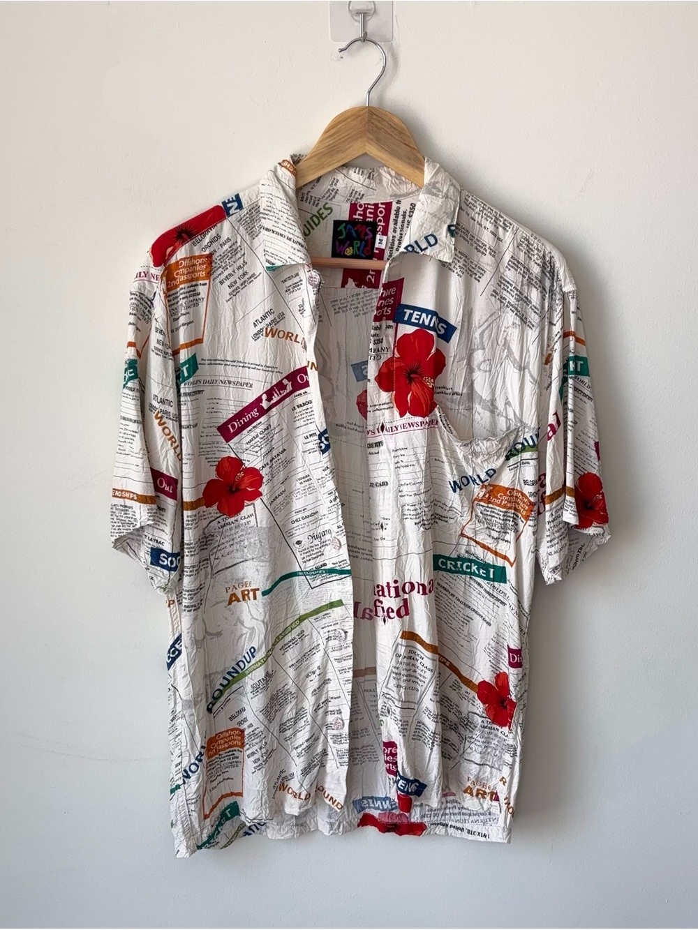 Vintage Jams World International Classified Newspaper Hawaiian Shirt Size M